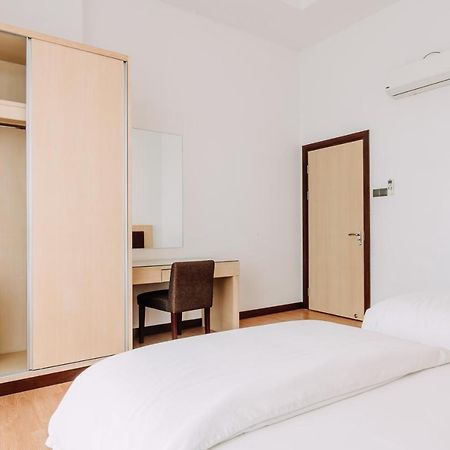 Haus 1 @ Imperial Suites Kuching Esterno foto